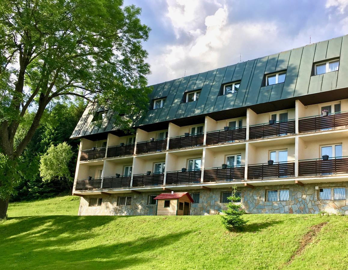 Hotel Horní Pramen Špindlerŭv Mlýn Exterior foto